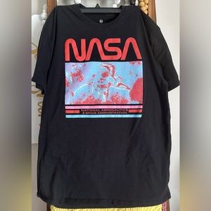 Hyper Space NASA Graphic Tee. Size XL.